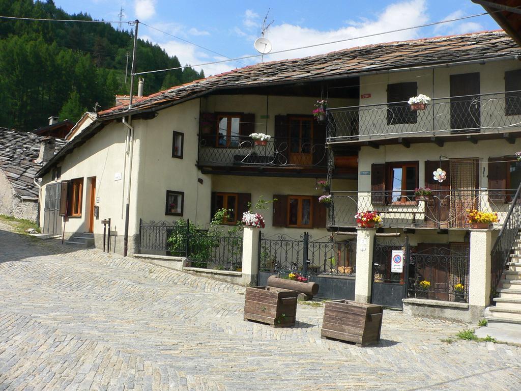 Appartamento Dal Maestro Serafino Pragelato Phòng bức ảnh